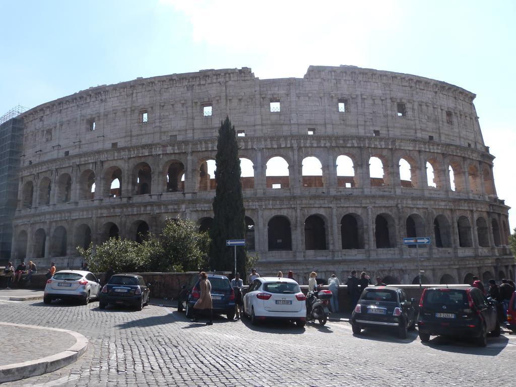 Colosseo Homerents 2 Rome Bilik gambar
